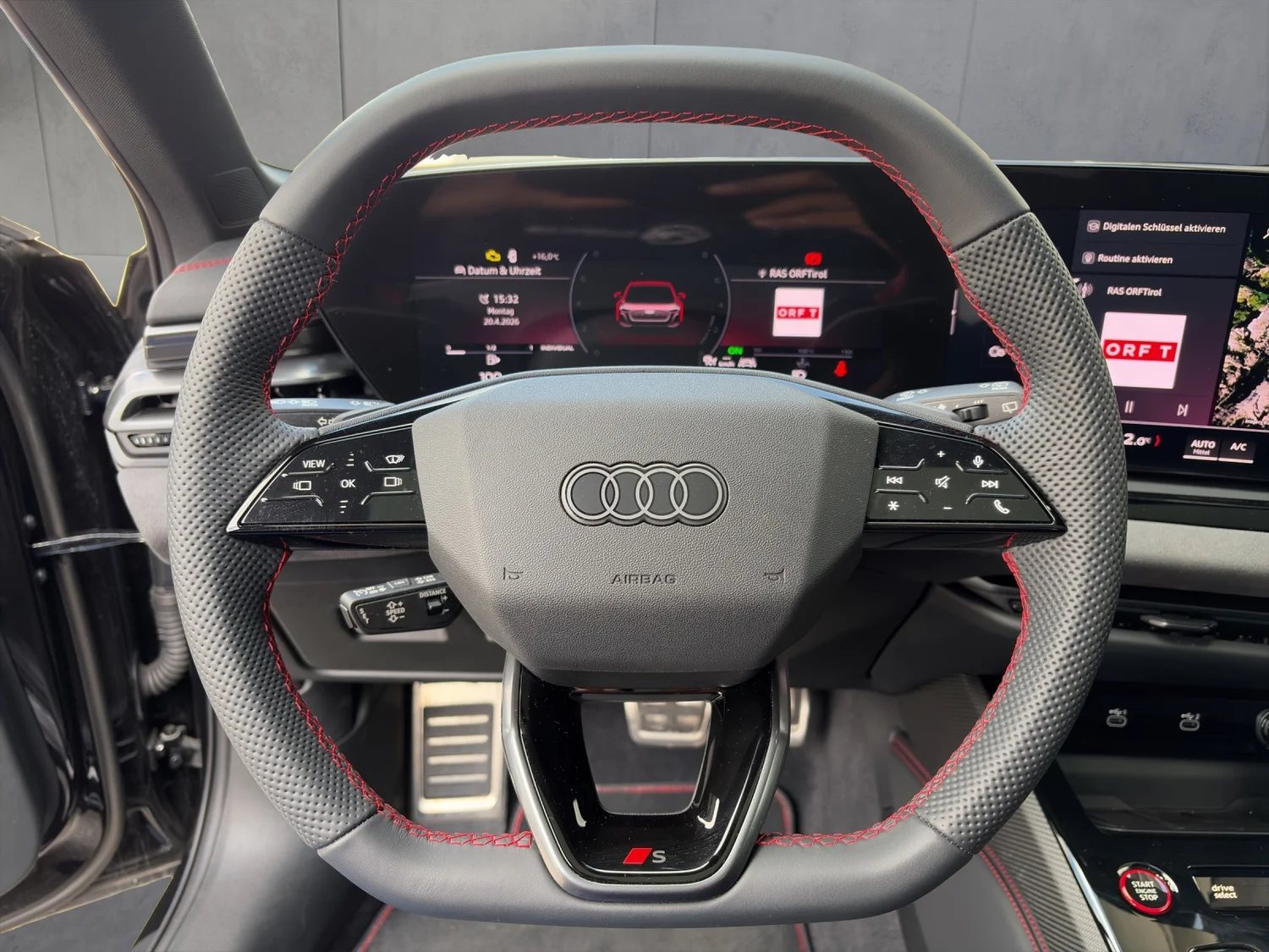 Bild eines Audi S5 Avant quattro