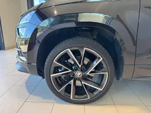 Škoda Karoq SPORTLINE TSI DSG ACT in 1Z Schwarz-Magic Perleffekt