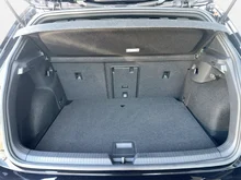 VW Golf GTI Clubsport DSG in DEEP BLACK PERLEFFEKT