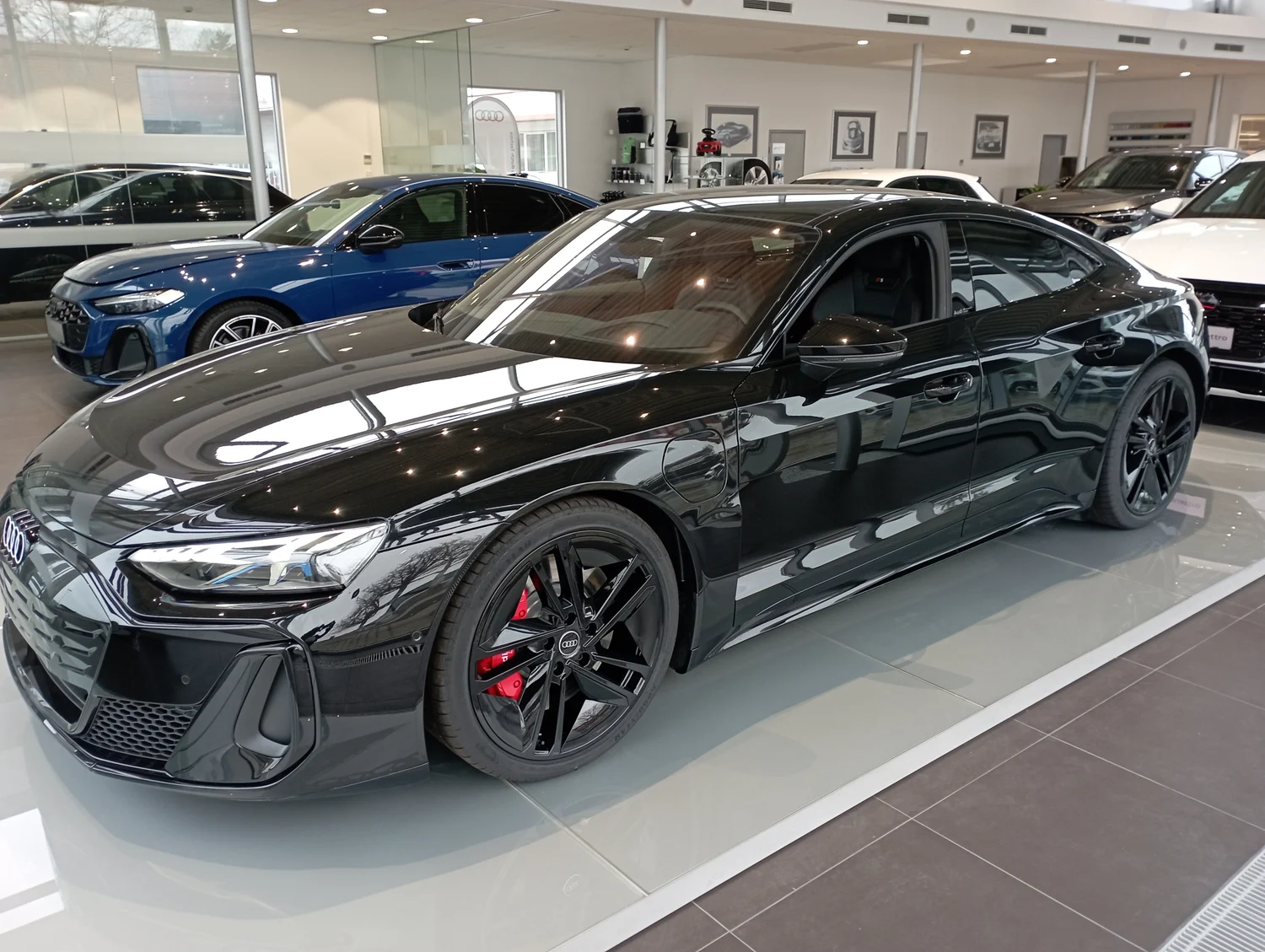 Bild eines Audi S e-tron GT