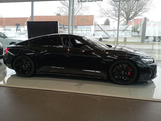 Bild eines Audi S e-tron GT