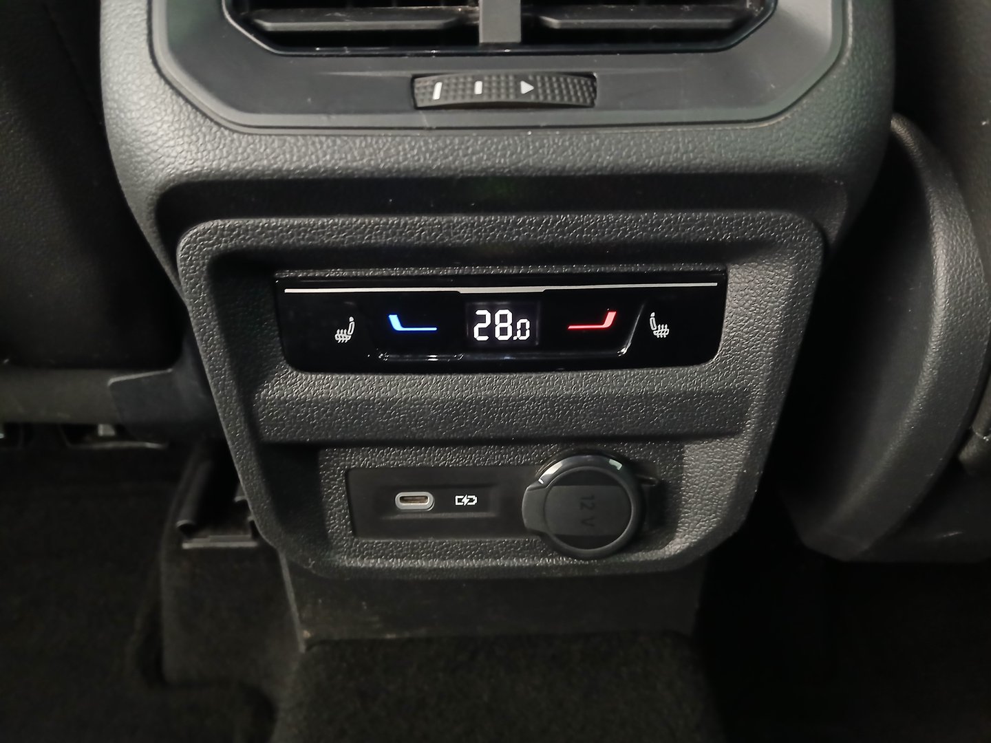 SEAT Tarraco FR 2.0 TDI DSG 4Drive | Bild 31 von 37