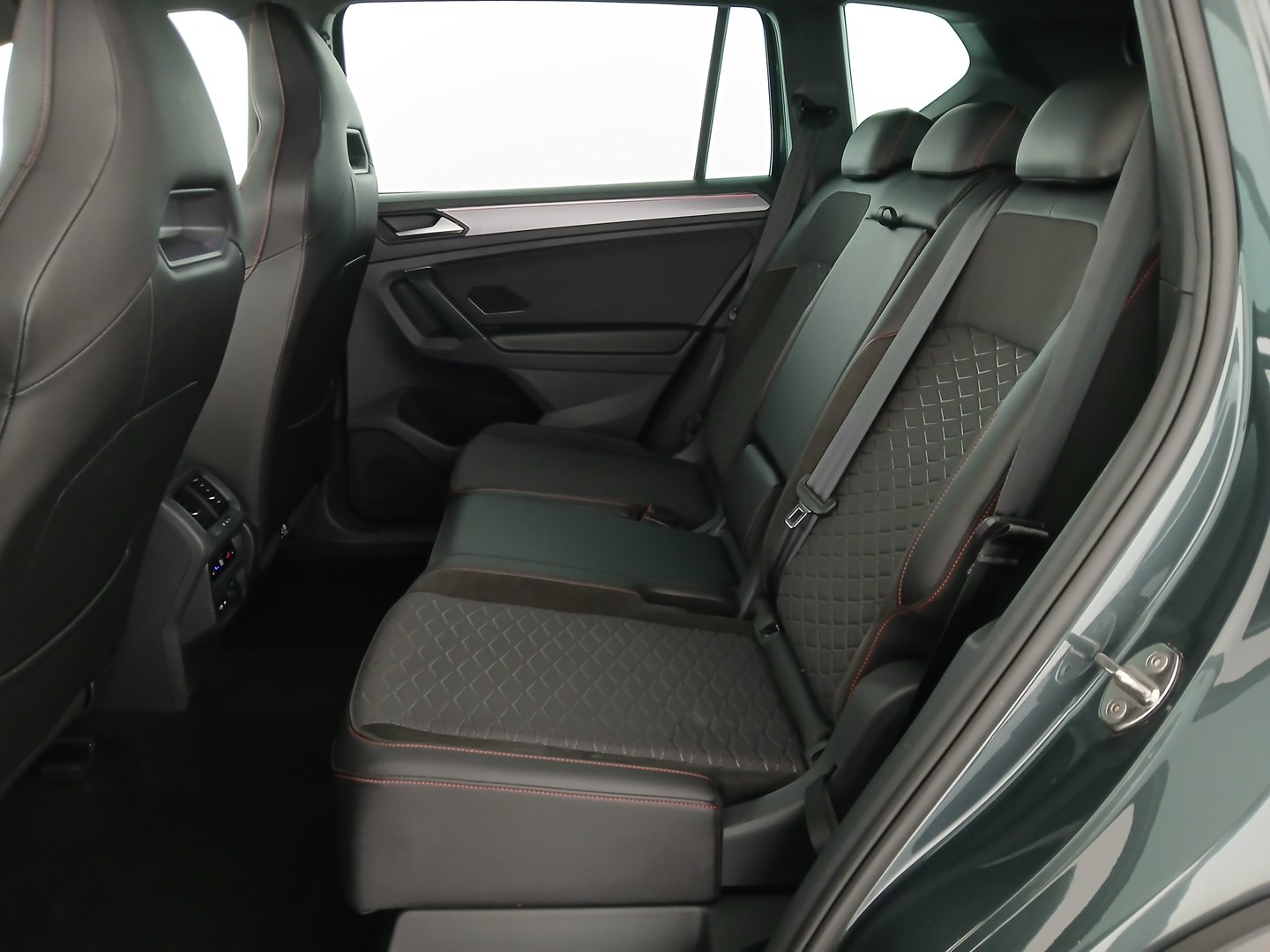 SEAT Tarraco FR 2.0 TDI DSG 4Drive | Bild 30 von 37