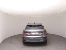Audi Q6 e-tron performance in Daytonagrau Perleffekt