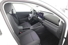 VW T-Roc Life eTSI DSG in Pure White