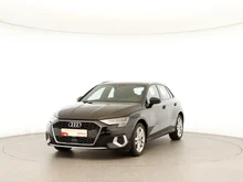 Audi A3 Sportback 30 TFSI advanced in Mythosschwarz Metallic