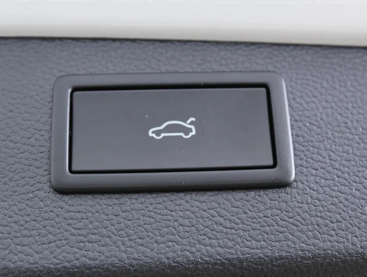 Bild eines Passat Variant R-Line eHybrid 150kW