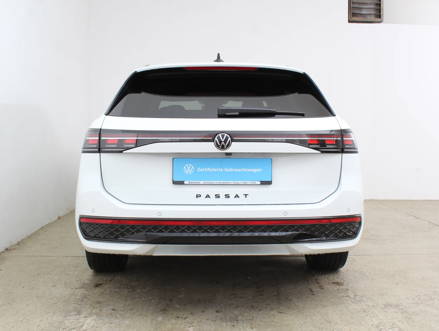 Bild eines Passat Variant R-Line eHybrid 150kW