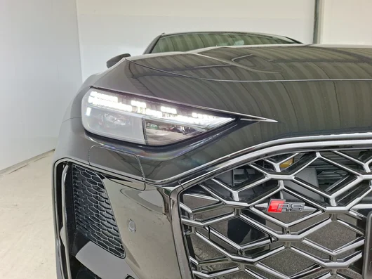 Bild eines Audi RS 5 Avant 470 kW