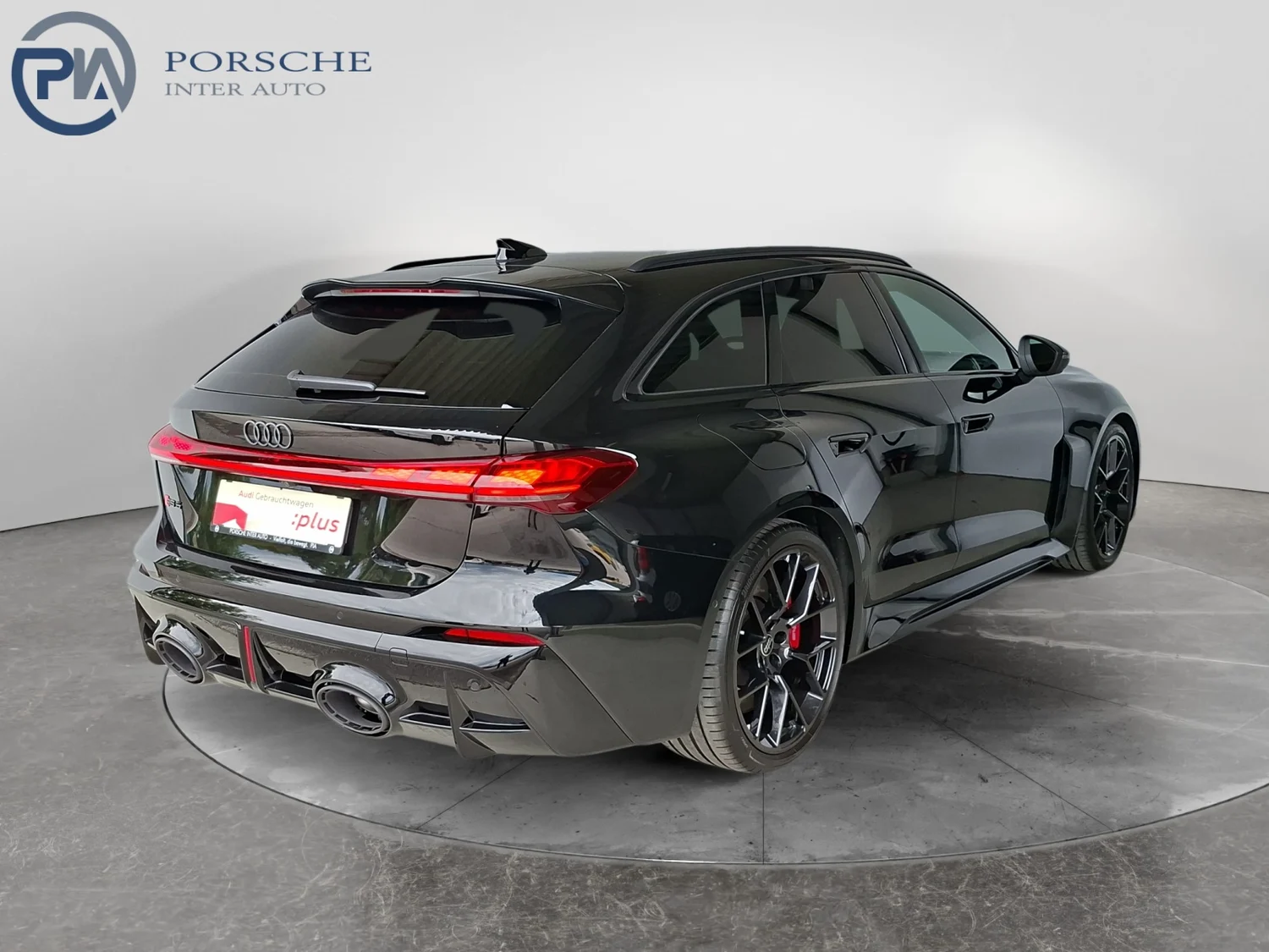 Bild eines Audi RS 5 Avant 470 kW
