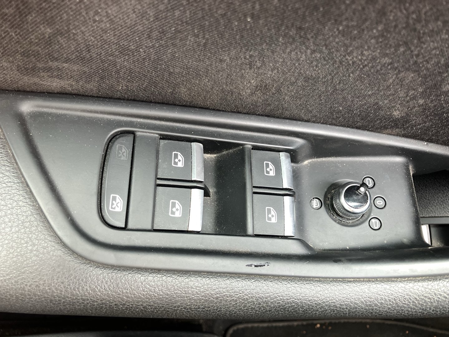 Audi A4 Avant 2.0 TDI | Bild 7 von 20