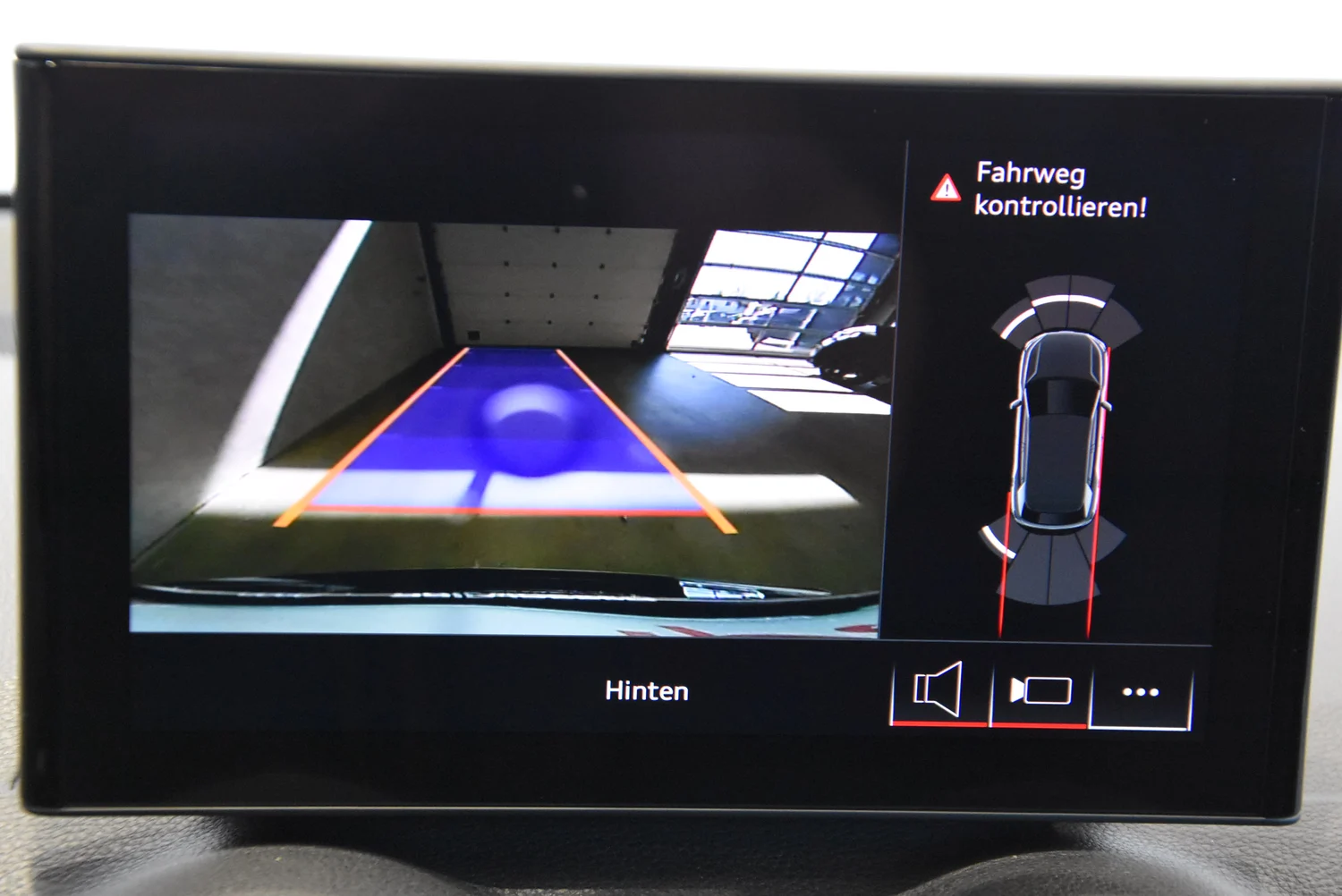 Bild eines Q2 30 TFSI admired