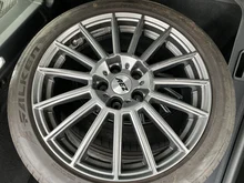 Thumbnail-Foto von Fahrzeug