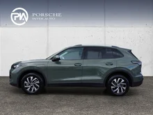VW Tiguan Friends eHybrid DSG 150 kW in Cipressino-Grün Metallic