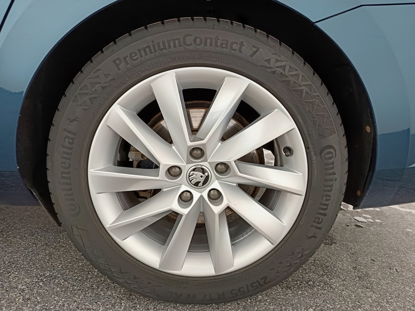Škoda SUPERB Combi Style TDI DSG | Bild 9 von 37
