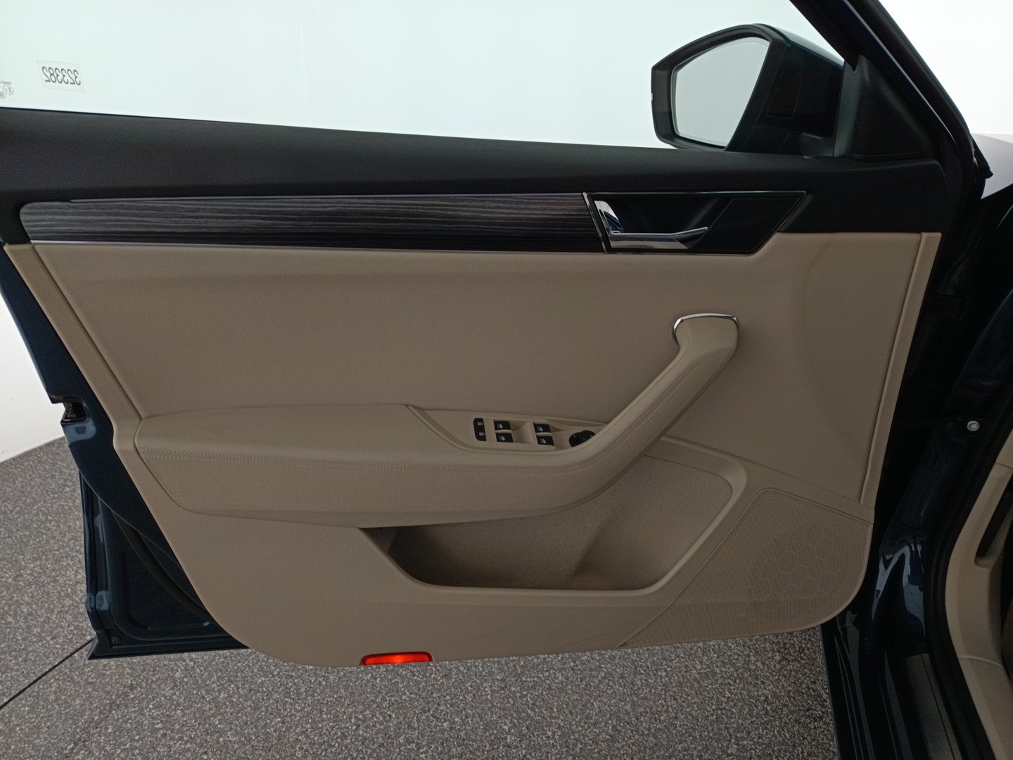 Škoda SUPERB Combi Style TDI DSG | Bild 10 von 37