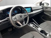 VW Golf Style eHybrid DSG in Deep Black Perleffekt