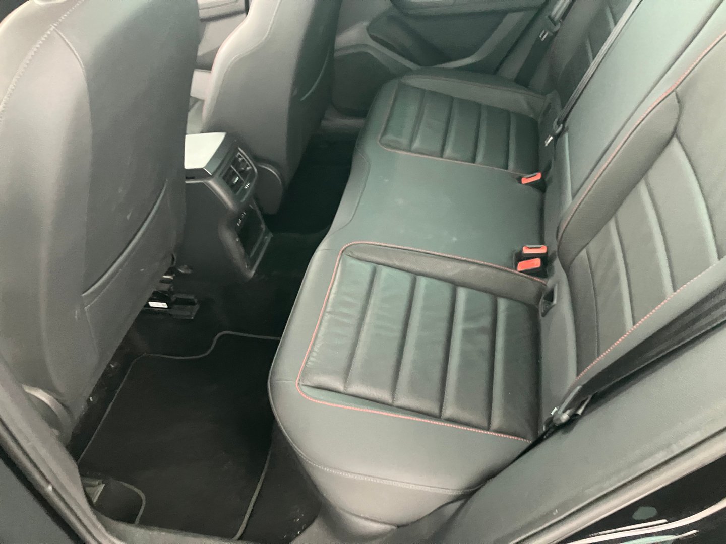 SEAT Ateca FR 2.0 TDI DSG | Bild 13 von 16