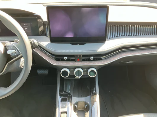 Bild eines Škoda Superb Combi L&amp;K TSI mHEV DSG