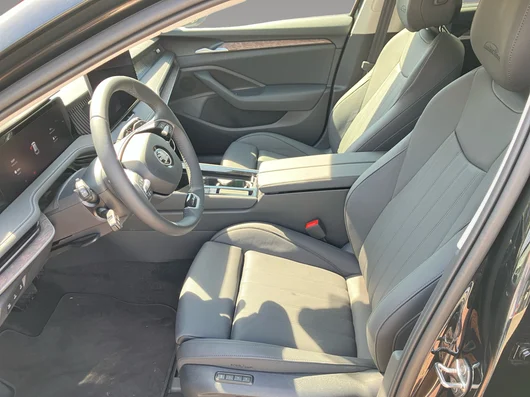 Bild eines Škoda Superb Combi L&amp;K TSI mHEV DSG