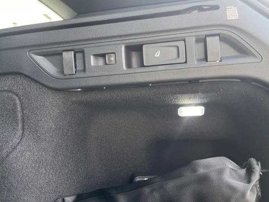 Bild eines Škoda Superb Combi Sportline iV TSI DSG