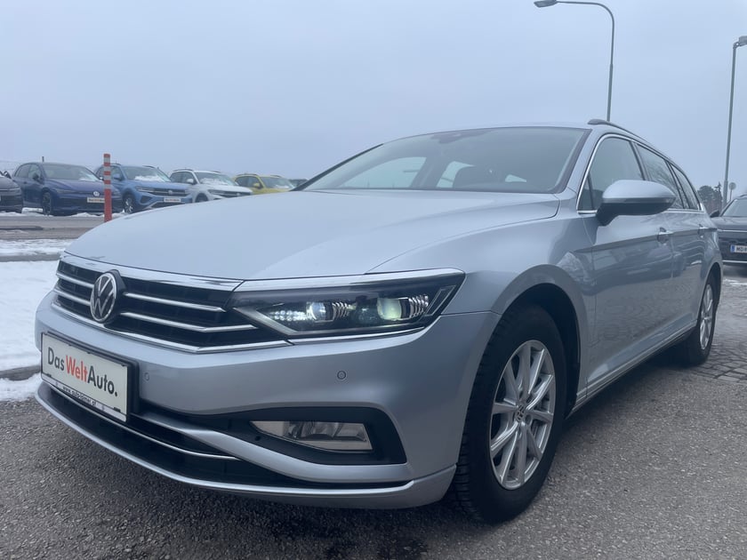 VW Passat Variant Business TDI DSG