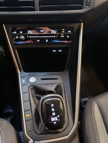 VW Taigo Life TSI DSG in Deep Black Perleffekt
