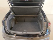 VW Taigo Life TSI DSG in Deep Black Perleffekt