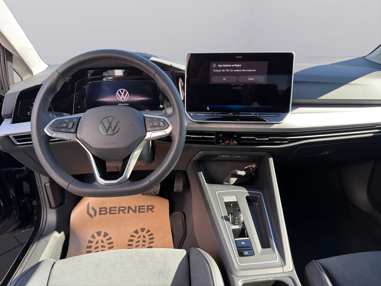 Bild eines VW Golf Rabbit eHybrid DSG 150 kW