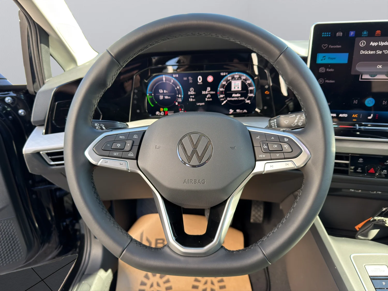 Bild eines VW Golf Rabbit eHybrid DSG 150 kW