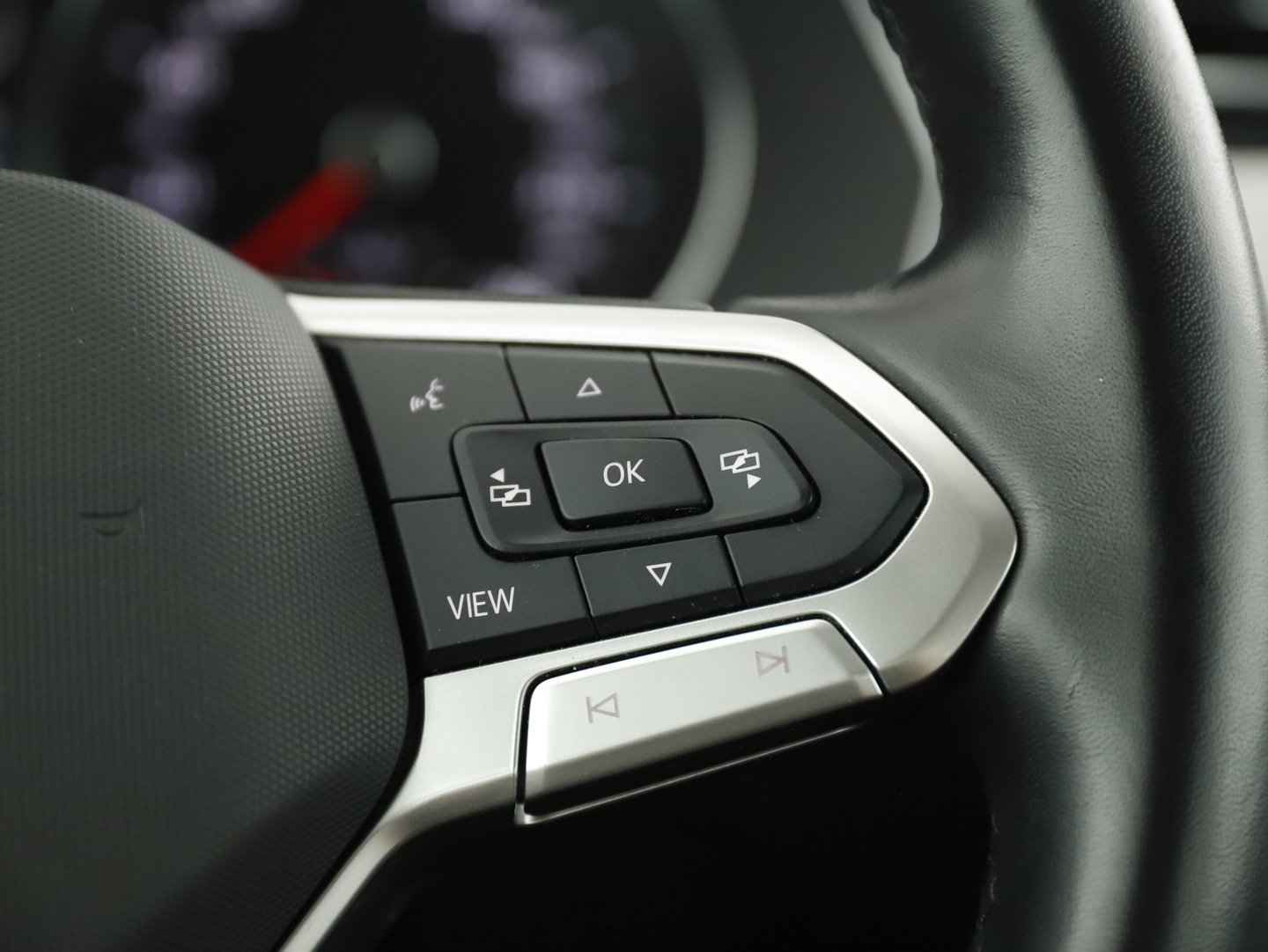 VW Passat Variant Business TDI | Bild 18 von 31
