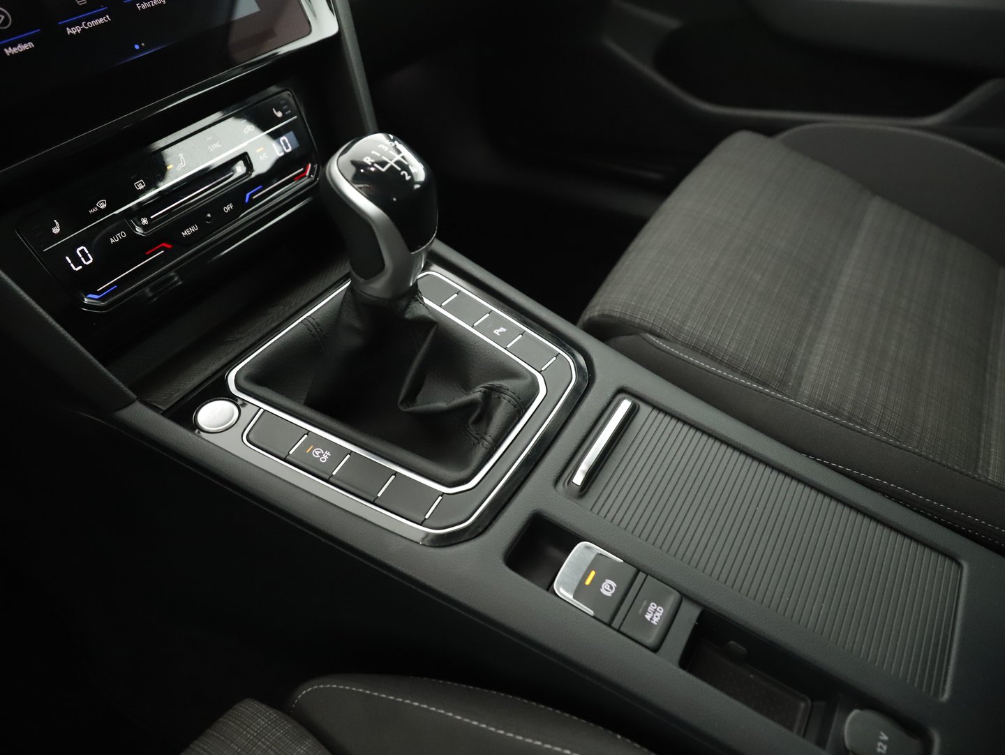 VW Passat Variant Business TDI | Bild 23 von 31