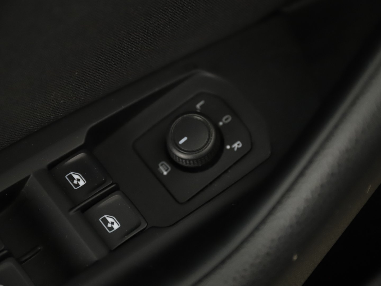 VW Passat Variant Business TDI | Bild 11 von 31