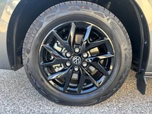 VW Caravelle Edition LR eHybrid 171 kW in Graphite Dust Metallic