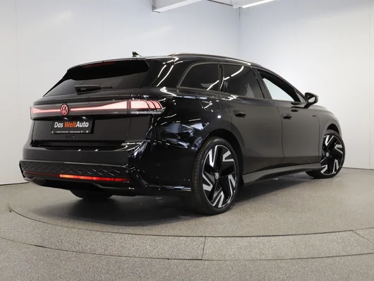 Bild eines VW ID.7 Tourer GTX 4MOTION 250 kW Business