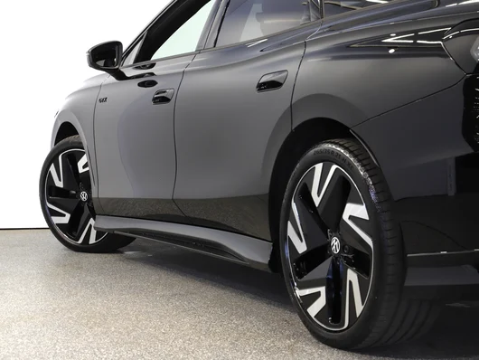 Bild eines VW ID.7 Tourer GTX 4MOTION 250 kW Business