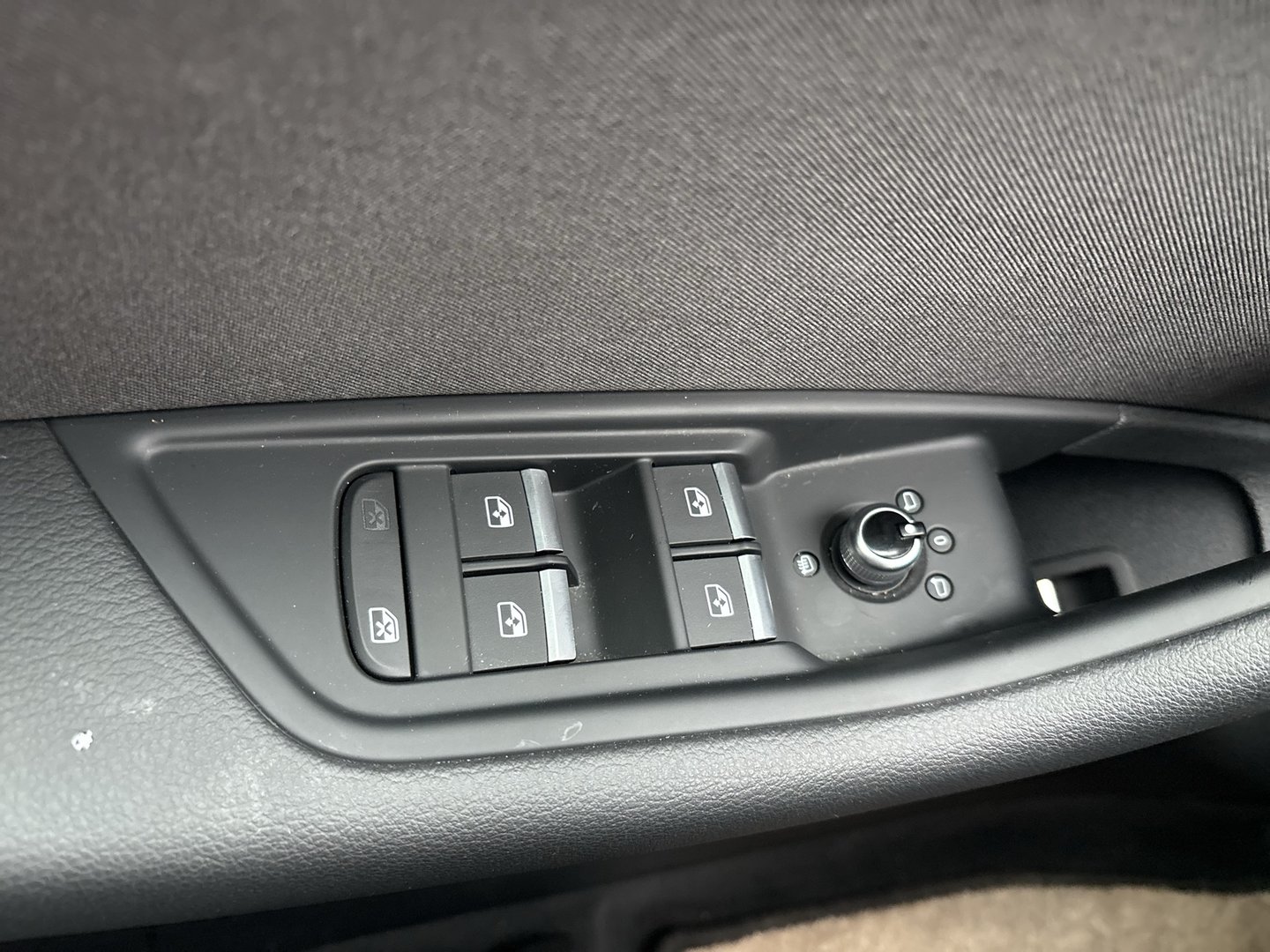 Audi A4 Avant 30 TDI | Bild 7 von 23