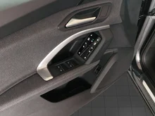 Audi Q5 SUV TDI quattro 150 kW in Daytonagrau Perleffekt