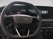 Audi Q5 SUV TDI quattro 150 kW in Daytonagrau Perleffekt