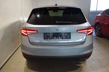 Thumbnail-Foto von Fahrzeug