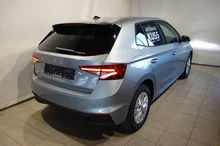 Thumbnail-Foto von Fahrzeug