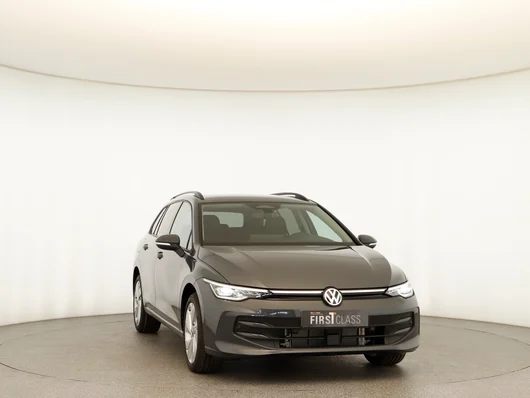 Bild eines Golf Variant Business mHeV DSG