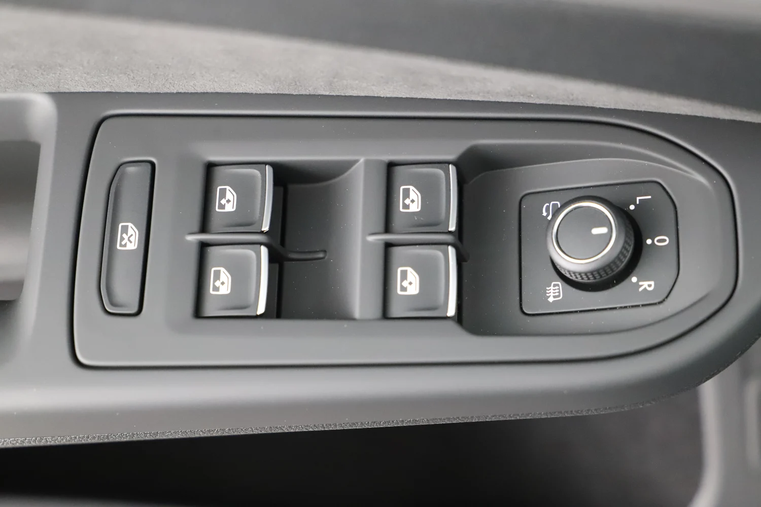 Bild eines Golf Variant Business mHeV DSG