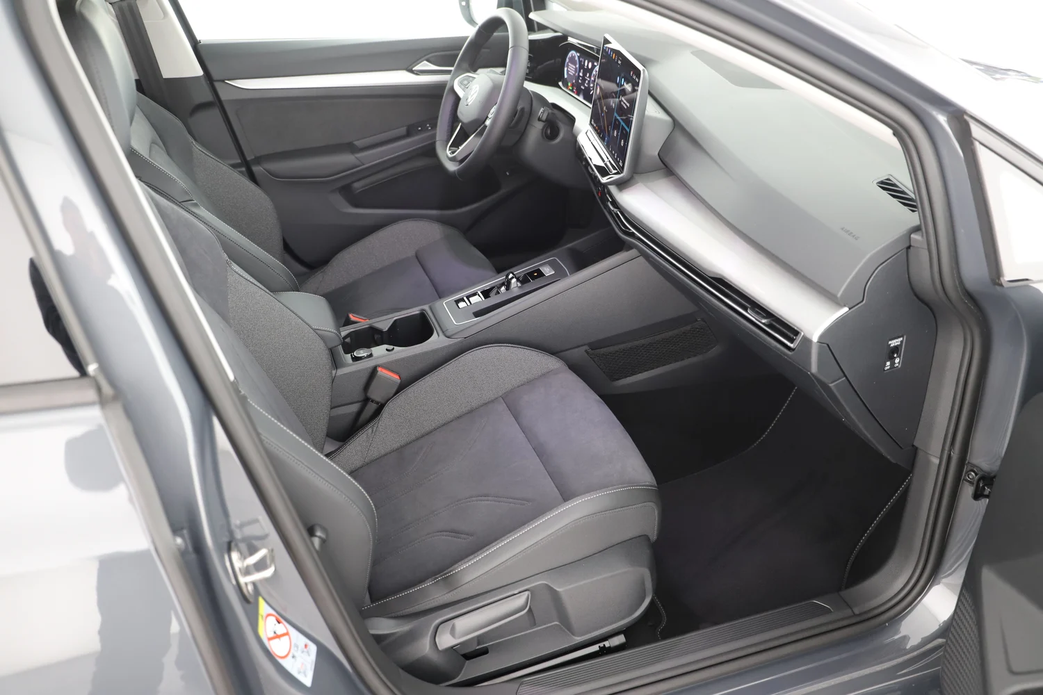 Bild eines Golf Variant Business mHeV DSG