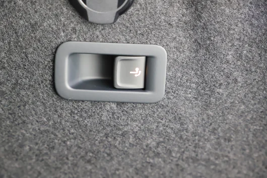 Bild eines Golf Variant Business mHeV DSG