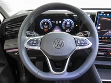 VW Tiguan Friends TDI DSG in Grenadillschwarz Metallic
