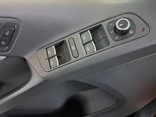 VW Tiguan Sport & Style TDI BMT in deepblack perleffekt