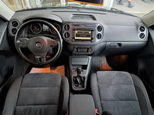 VW Tiguan Sport & Style TDI BMT in deepblack perleffekt