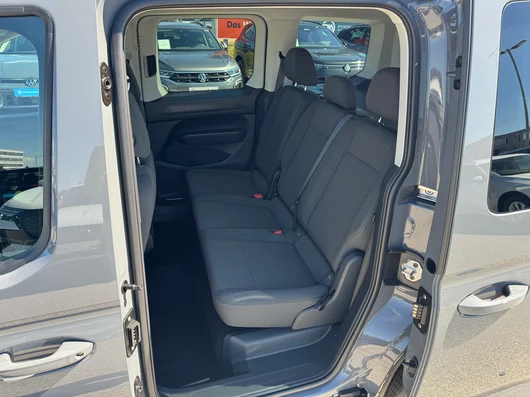 Bild eines VW Caddy Family TSI