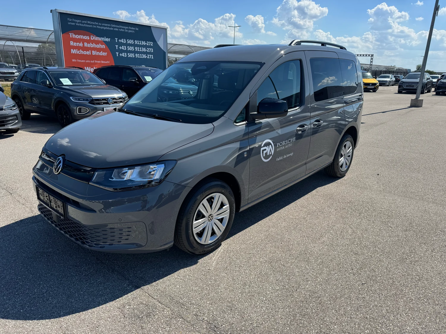Bild eines VW Caddy Family TSI